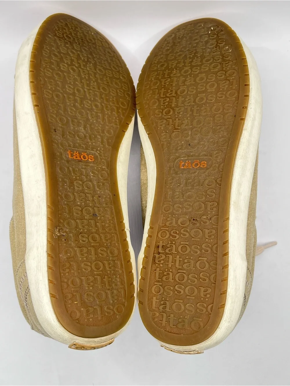 Taos Footwear taos star